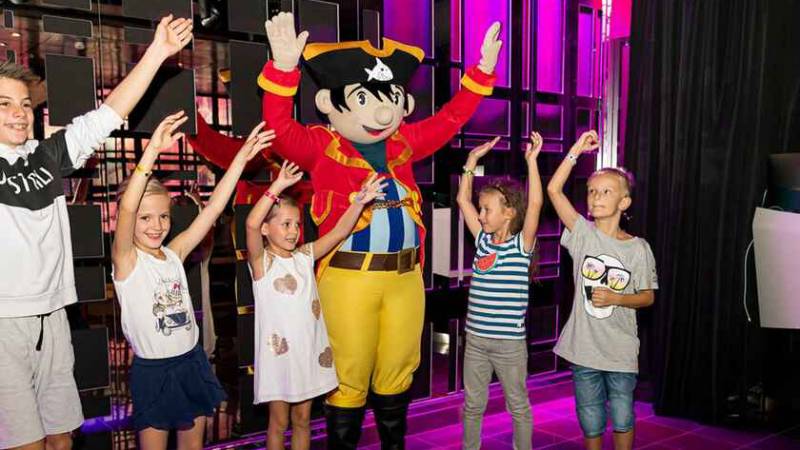 Capt‘n Sharky©
Mein Schiff